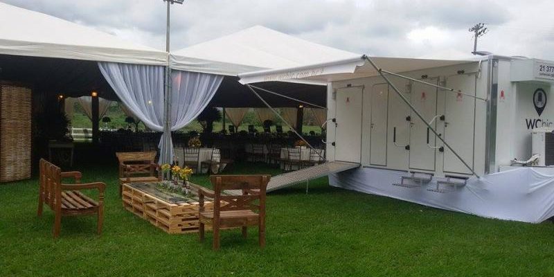 noticias-banheiro-de-luxo-em-festa-de-aniversario-b5164134a6